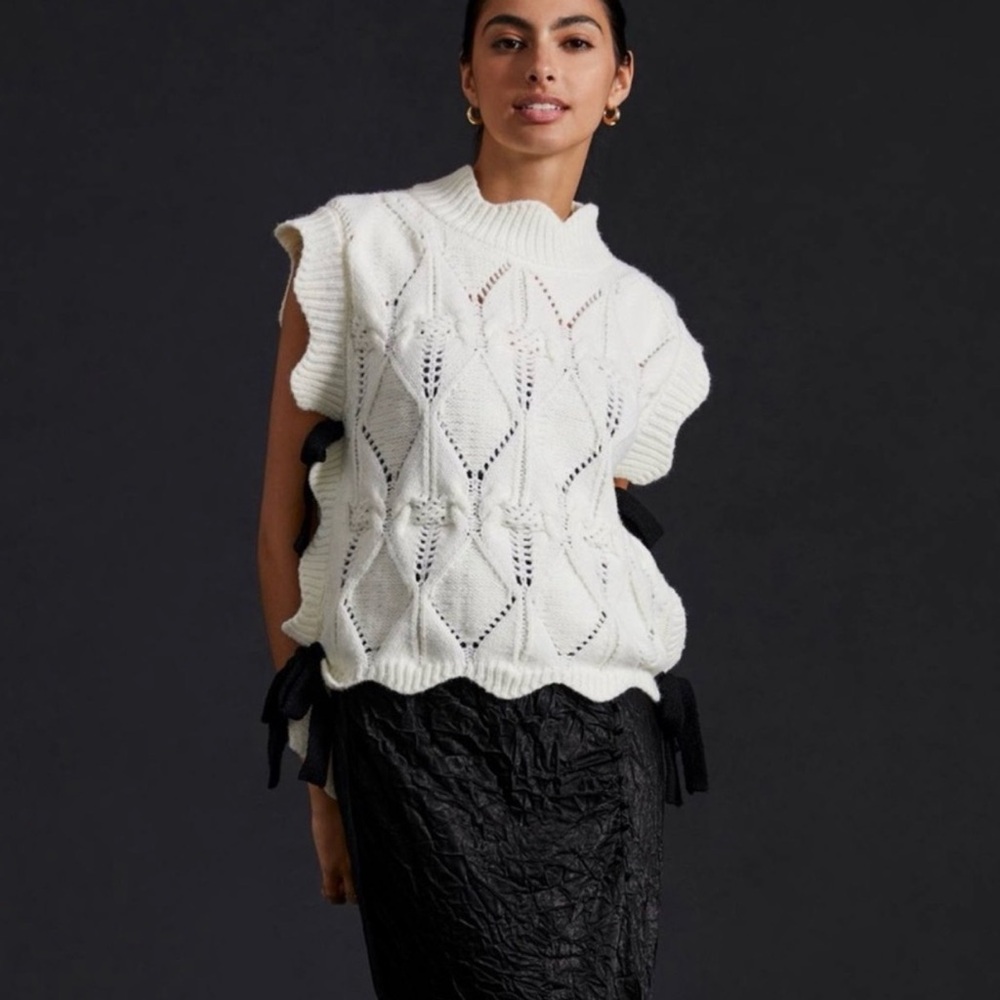 MAEVE ANTHROPOLOGIE Bow Ribbon Tie Sweater Vest in Ivory One Size NWT - Picture 3 of 9